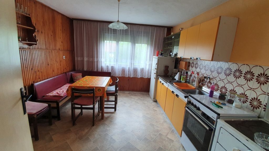 gorski kotar, kuća sa okućnicom - slika 8