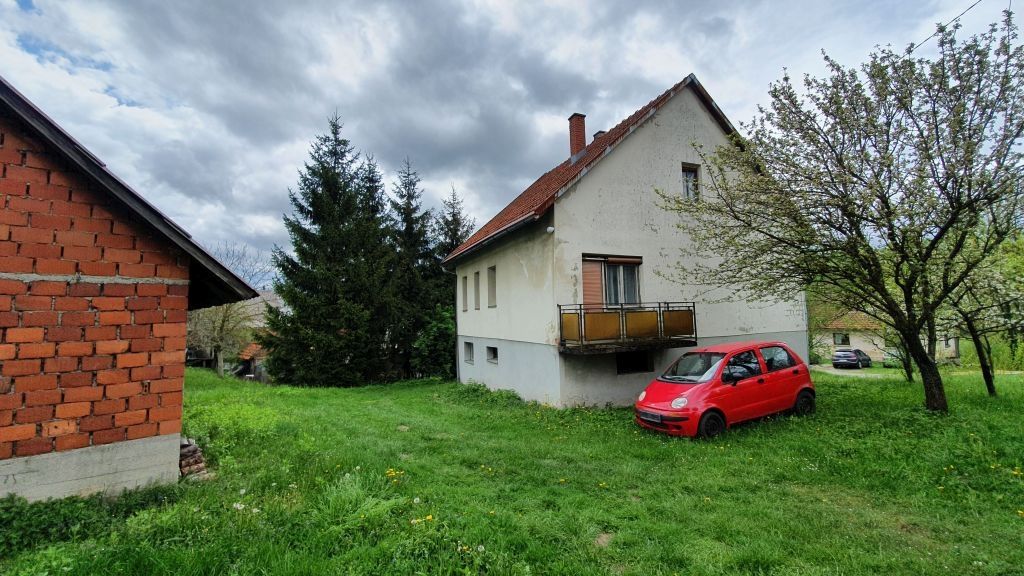 gorski kotar, kuća sa okućnicom - slika 6
