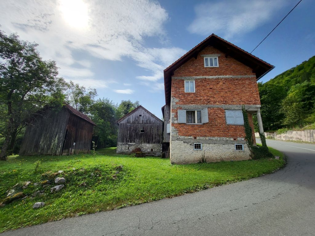 gorski kotar, kuća prodaja, blizina rijeke kupe - slika 4
