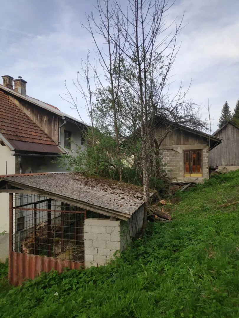 gorski kotar, čabar, prodaja dvije kuće - slika 24