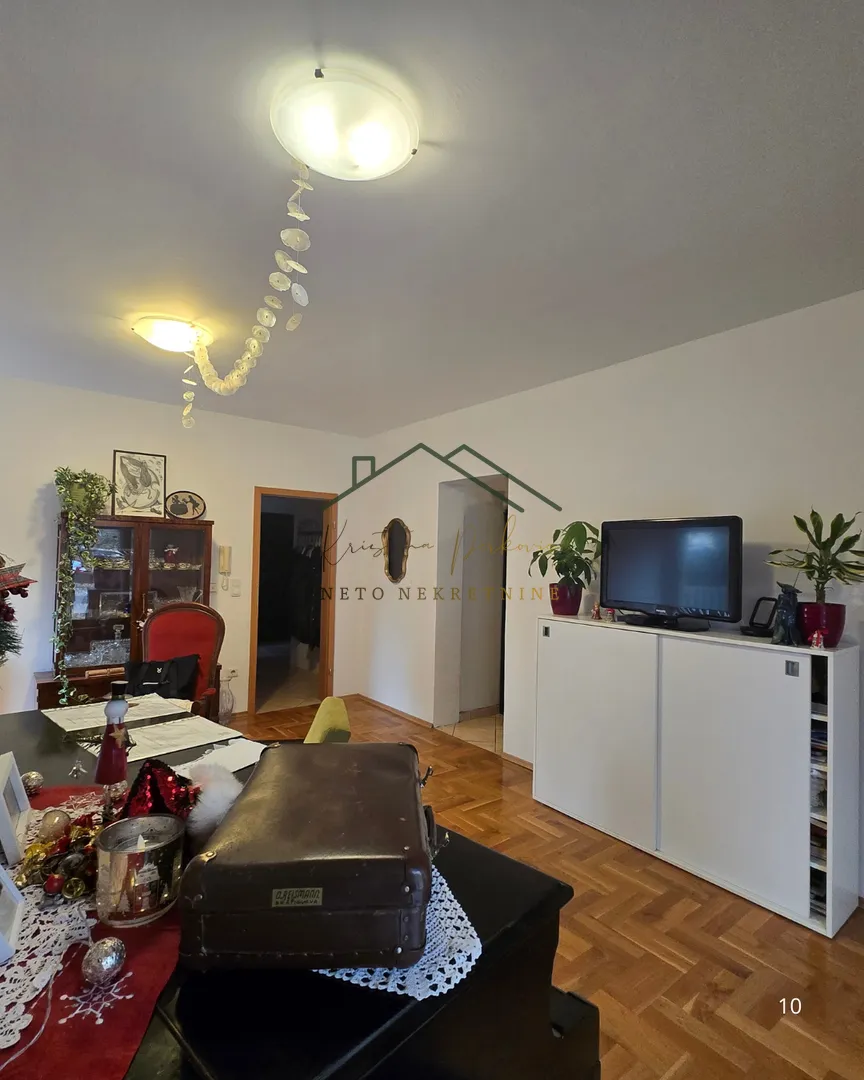 stan na mirnoj lokaciji - zagreb - slika 6