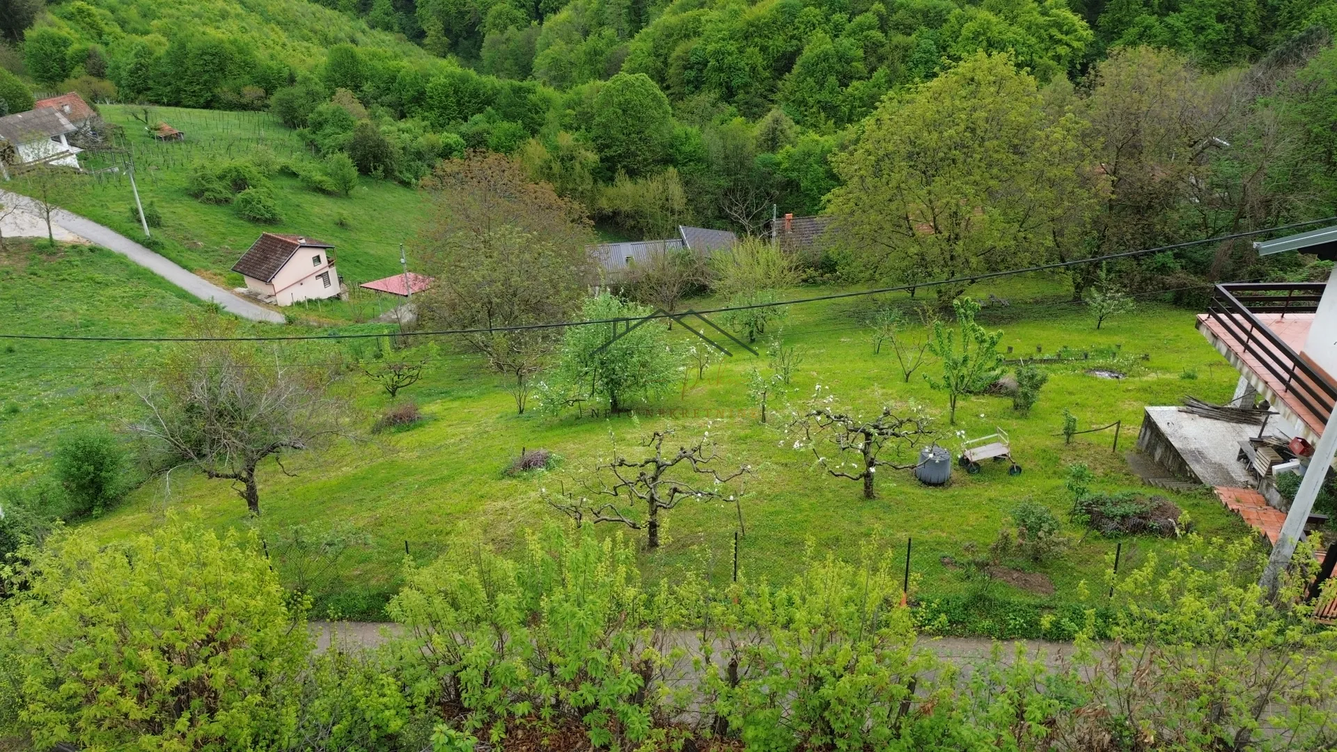 Samobor – Kožlak - atraktivno zemljište u zelenom i mirnom okruženju - Podvrh, Samobor