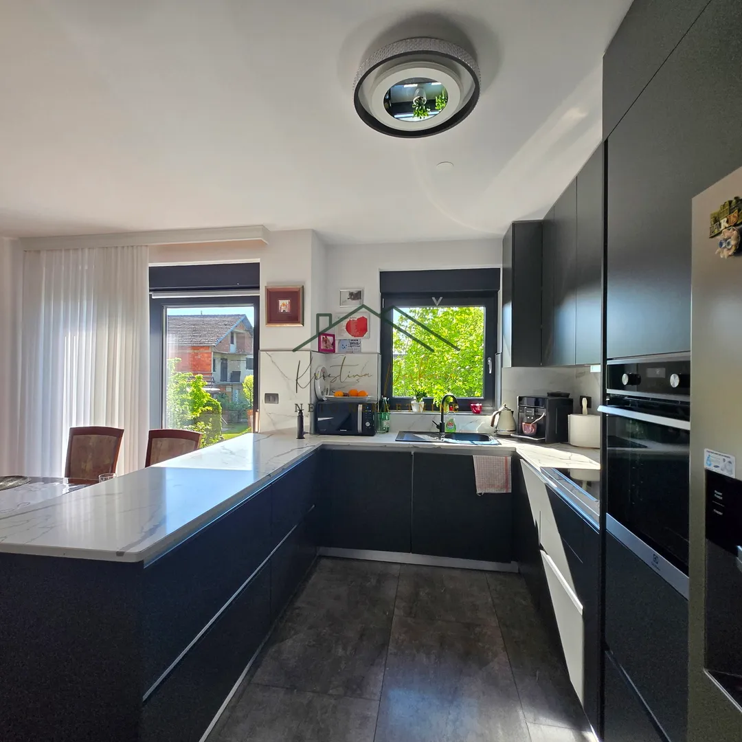 moderna luksuzna kuća u samoboru - blizu centra - slika 3