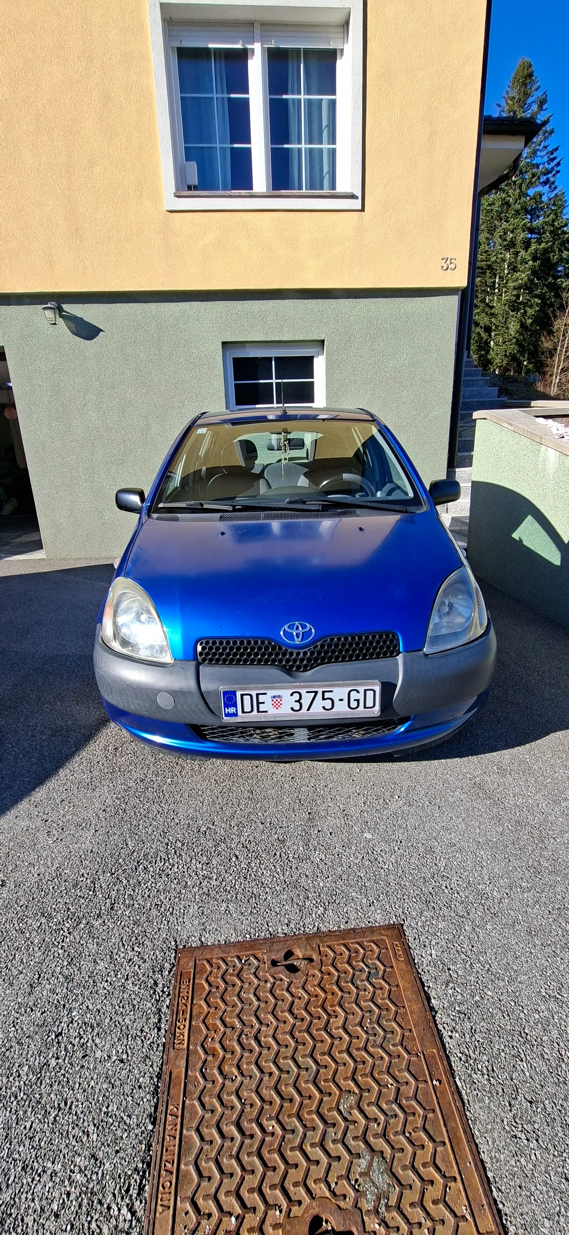 toyota yaris 2002 - slika 2