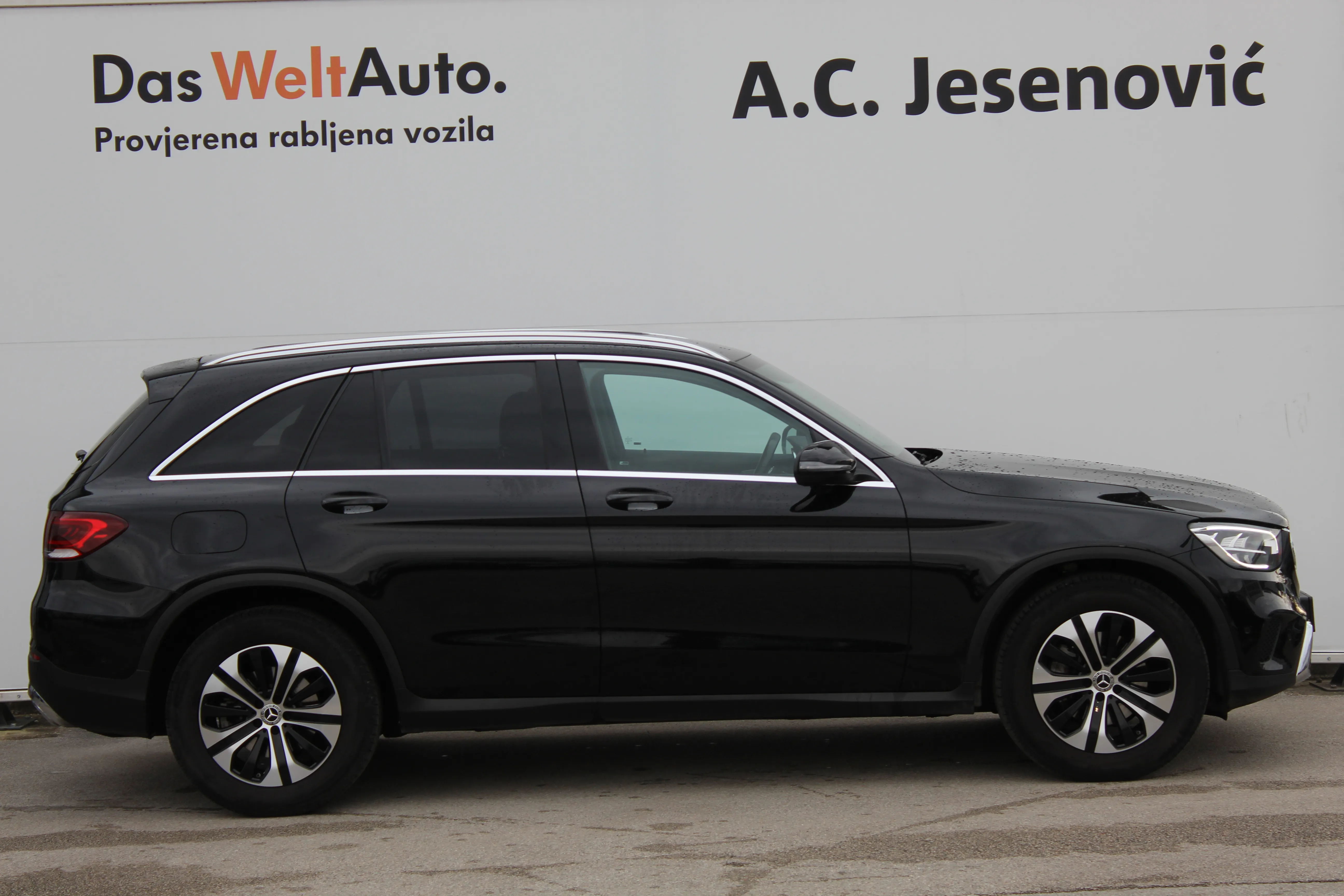 13090 mercedes-benz glc 200 d aut. - slika 4