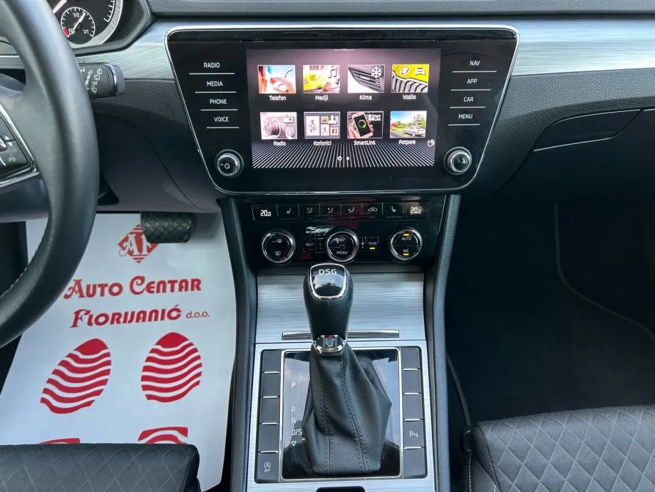 škoda superb combi 1.6 tdi dsg 2020.,reg:24.6.2026.,grij sjed, navi... - slika 17