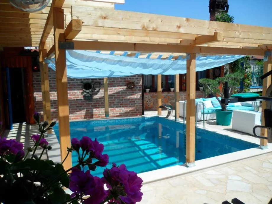 Kuća s bazenom: otok KRK, Muraj, 120 m2, kod marine Punat (prodaja) - Muraj, Krk