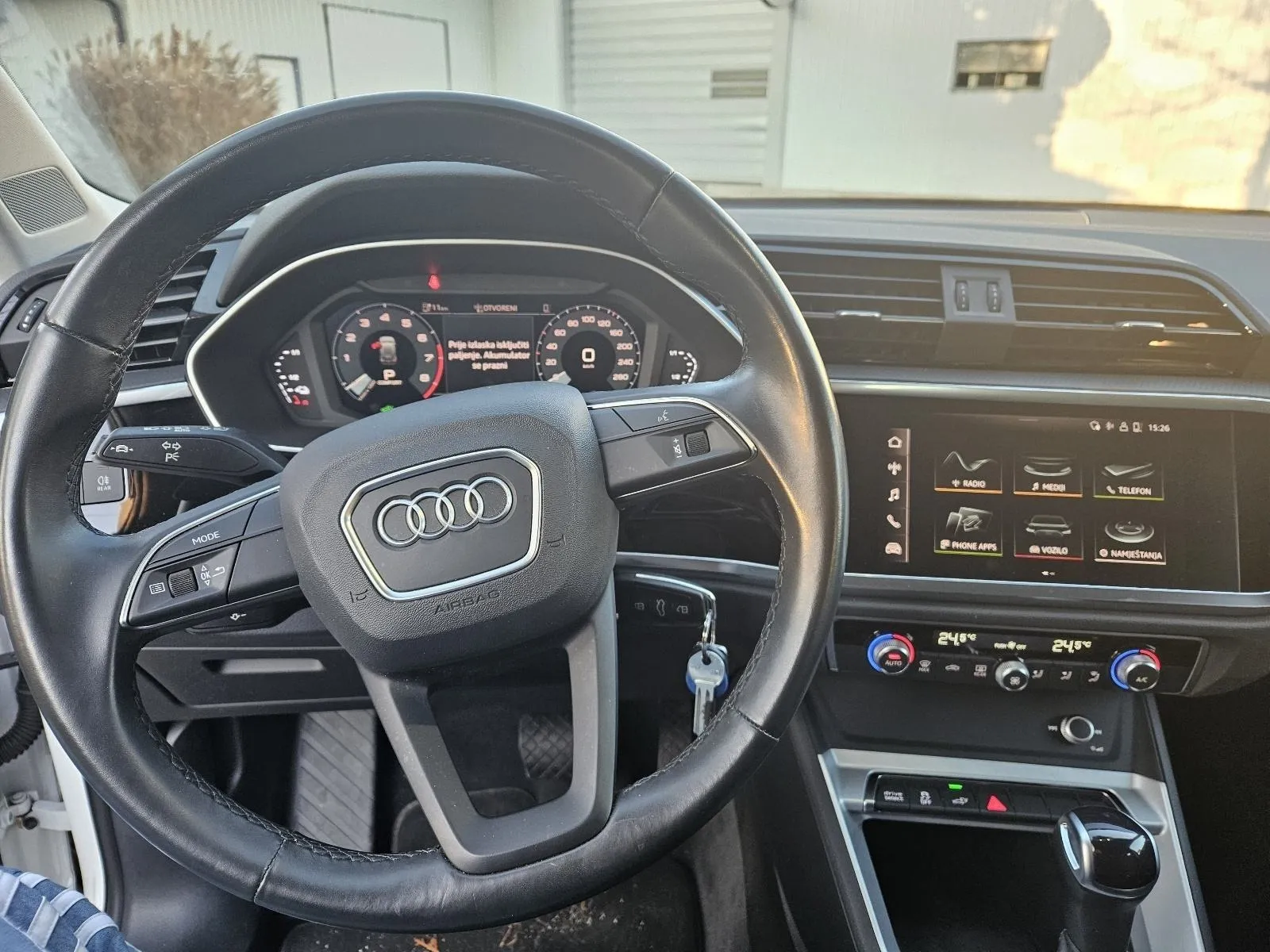 audi q3 e-tron 45 tfsi•110kw•pluginhybrid•leasing• - slika 11