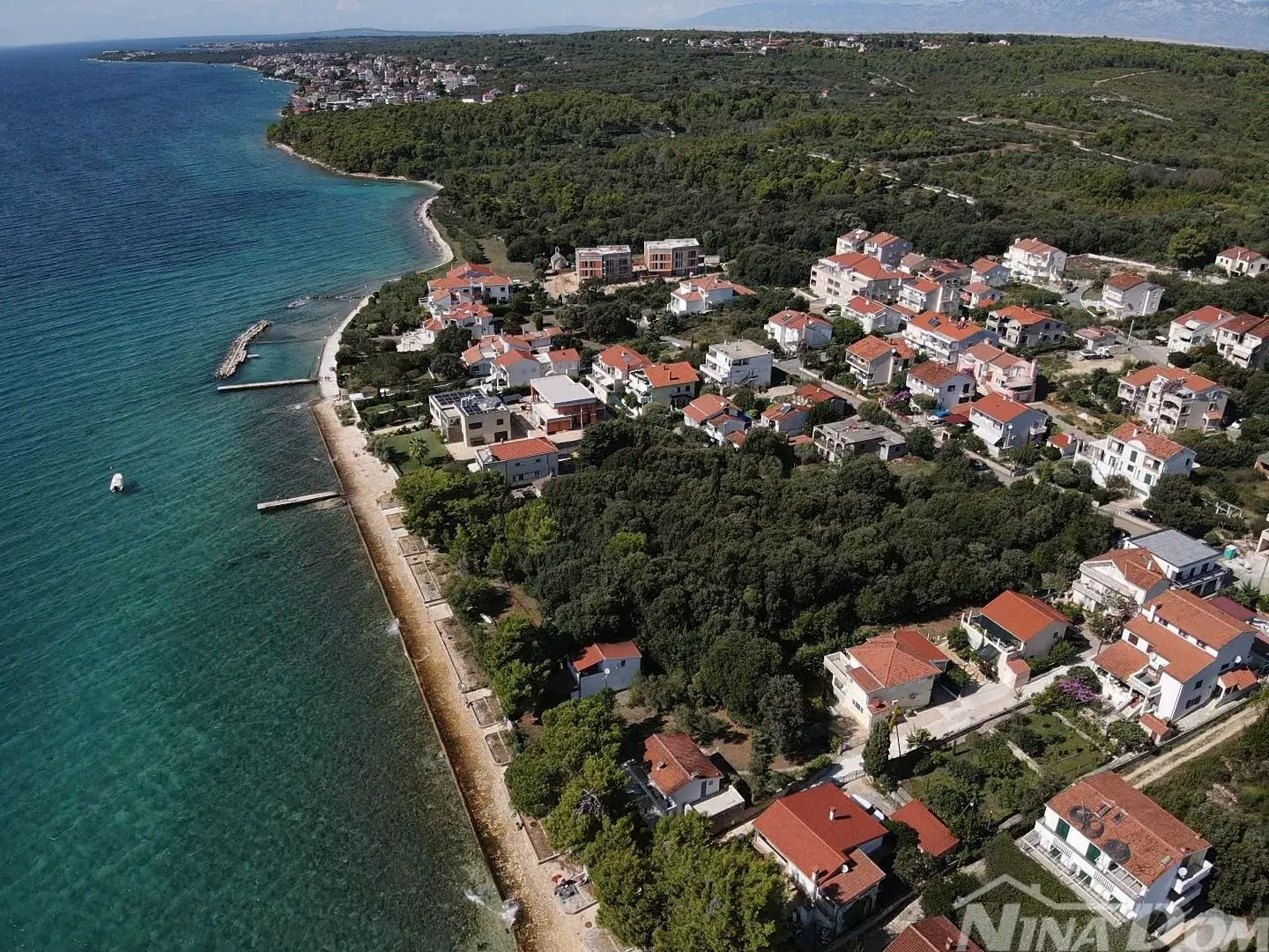 prilika prodaja diklo dvojna kuća na mirnoj i tihoj lokaciji - slika 17