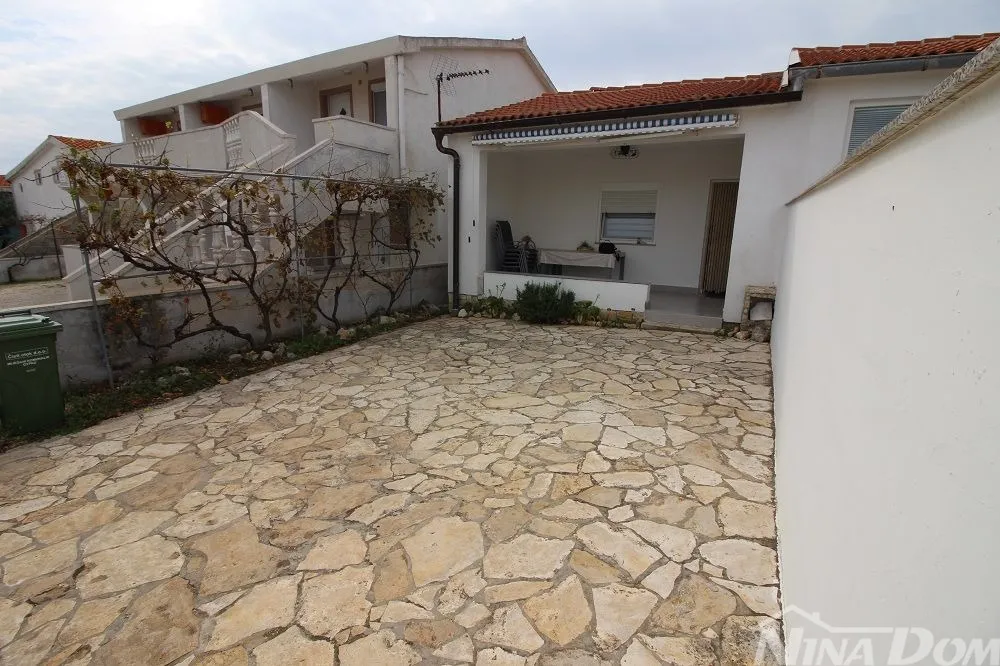 apartman u nizu s dvije spavaće sobe, blizina centra - slika 13