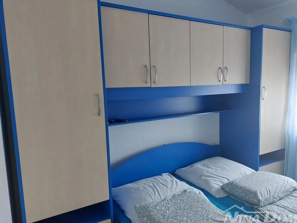 južna strana vira 50 metara do mora s tri apartmana - slika 30