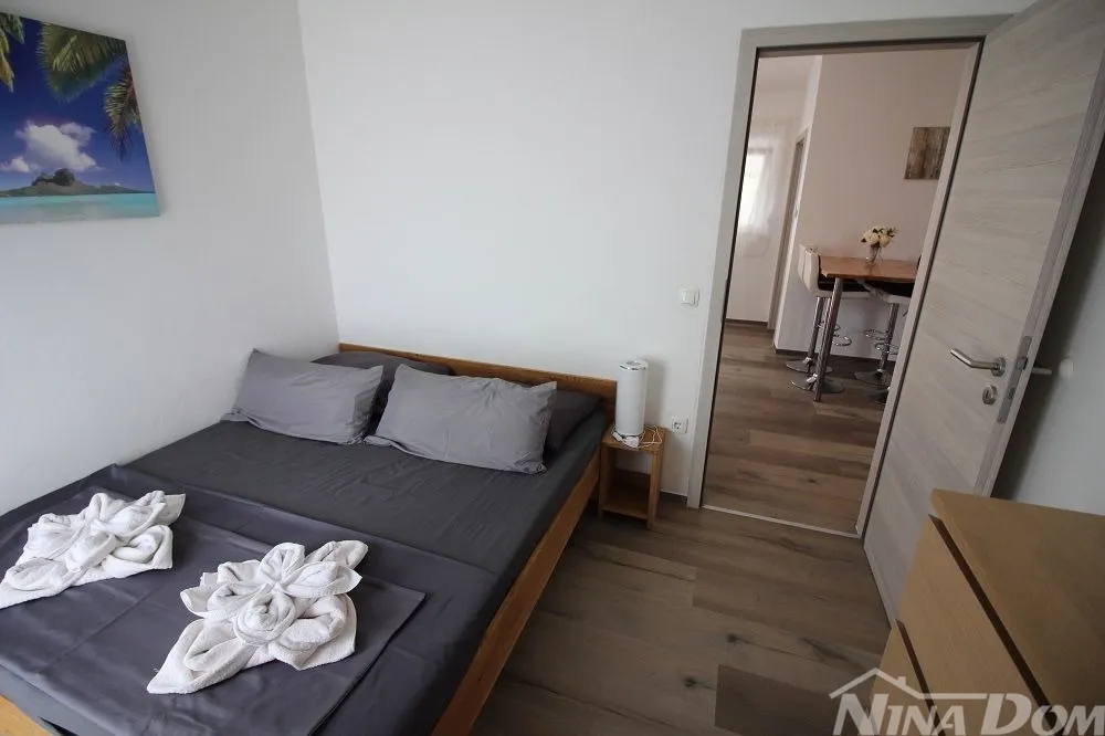apartmanska kuća s 4 stambene jedinice, 140 met. do plaže prezida - slika 8