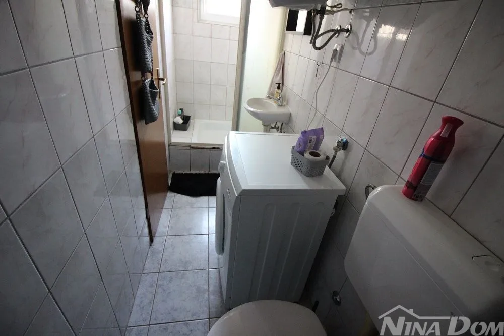 apartman prizemlje s velikom terasom - slika 8