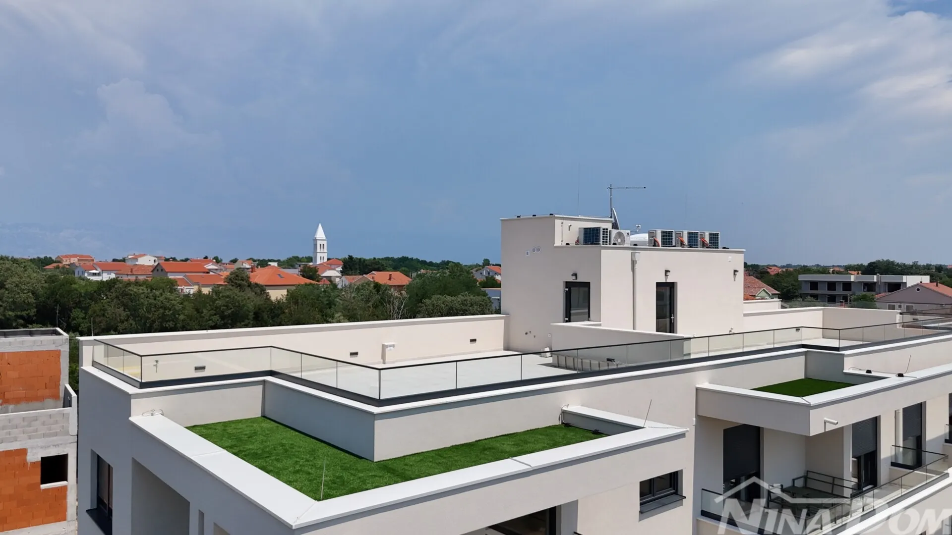 dalmacija- privlaka- penthouse 250 metara od mora - slika 22
