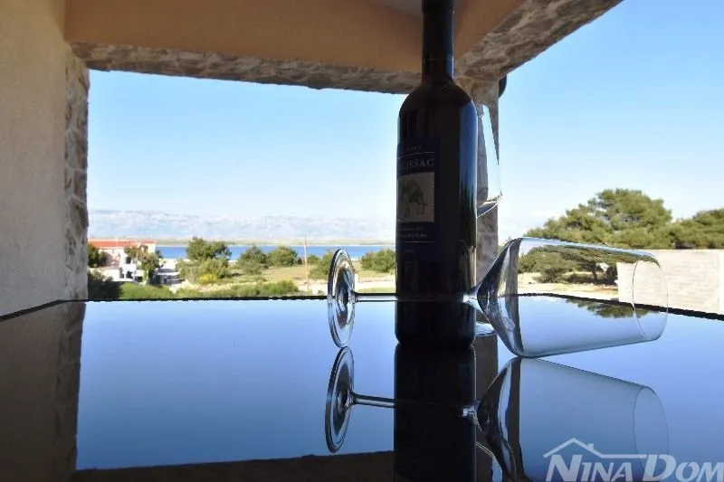 apartmani s bazenom za turističke namjene - slika 9