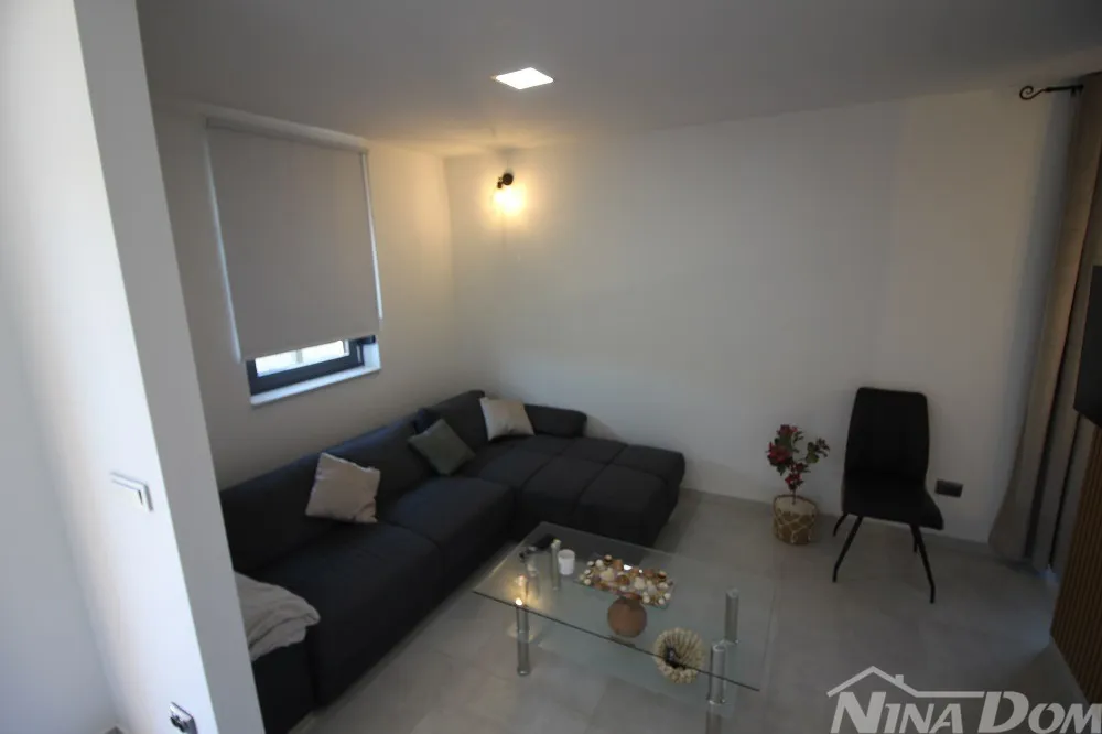 novogradnja, blizina centra i svih sadržaja s pogledom na more. - slika 8