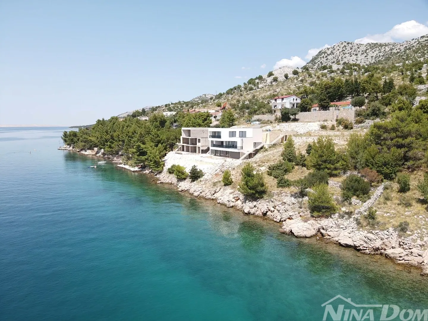 ekskluzivne 2 vile u 1. redu do mora – starigrad, dalmacija - slika 16