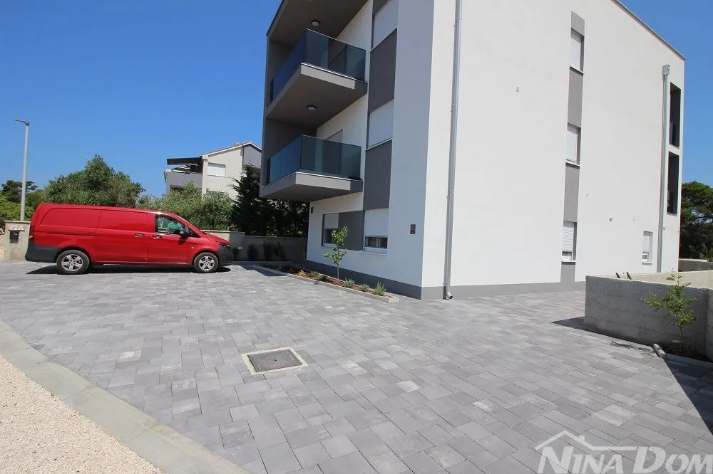 Južna strana otoka Vira, apartman na 1 katu (voda i kanalizacija) - Vir, Vir