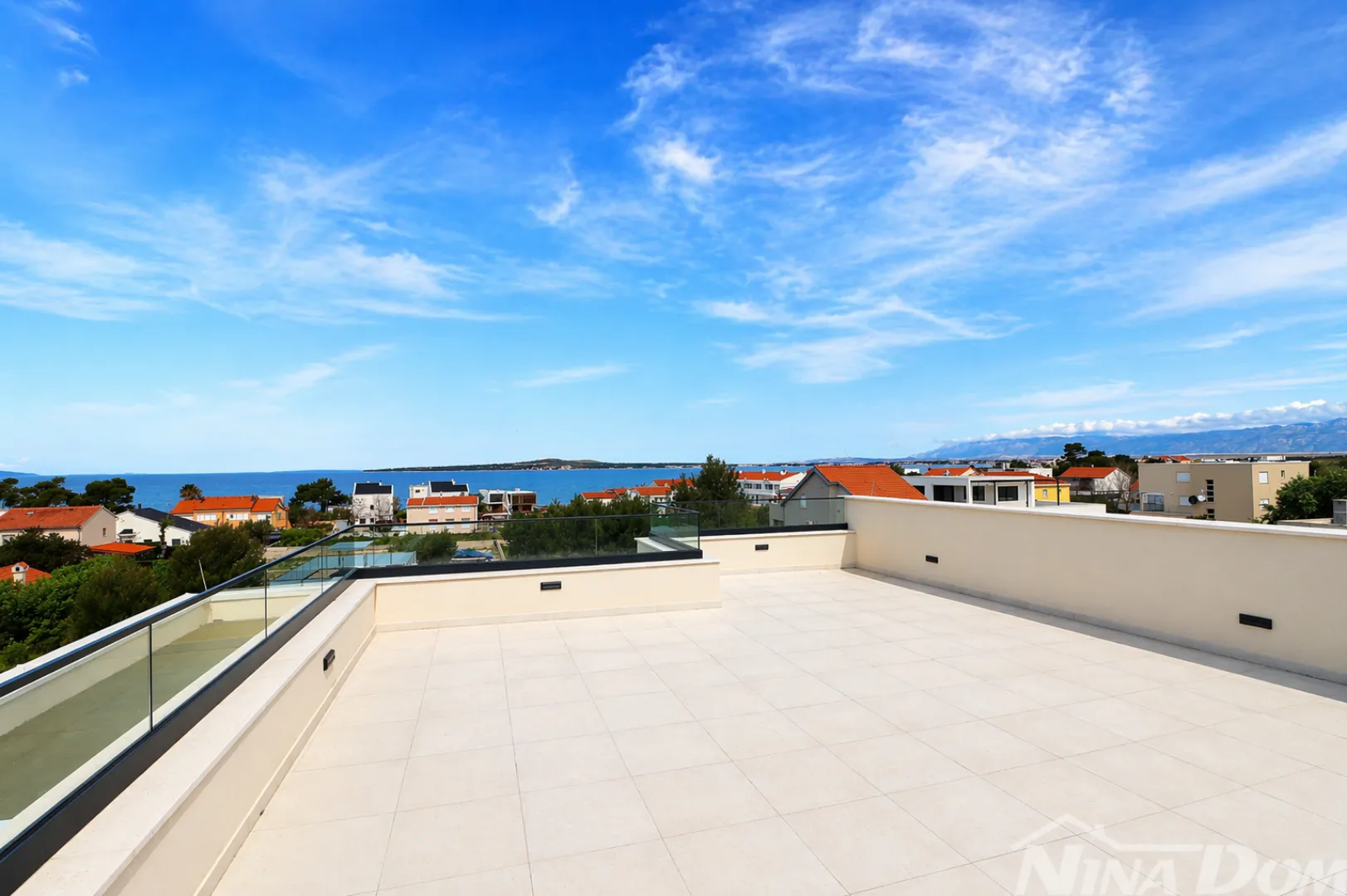 dalmacija- privlaka- penthouse 250 metara od mora - slika 13
