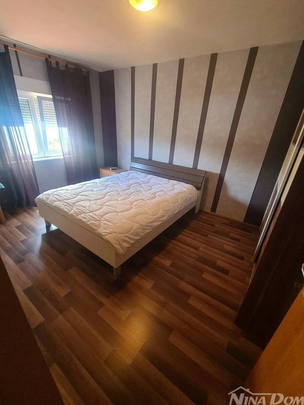 obiteljska nekretnina južna strana 350m. do mora. - slika 16