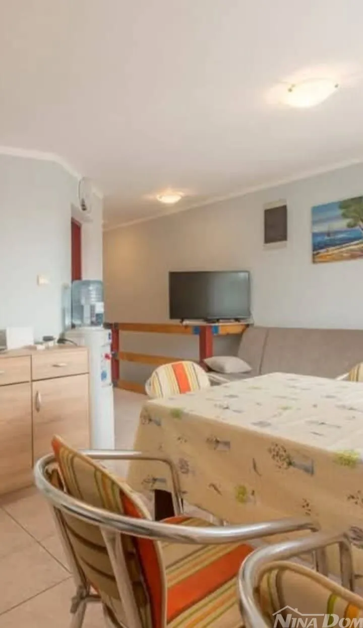 nekretnina, blizu centra 330 met. do mora. - slika 12