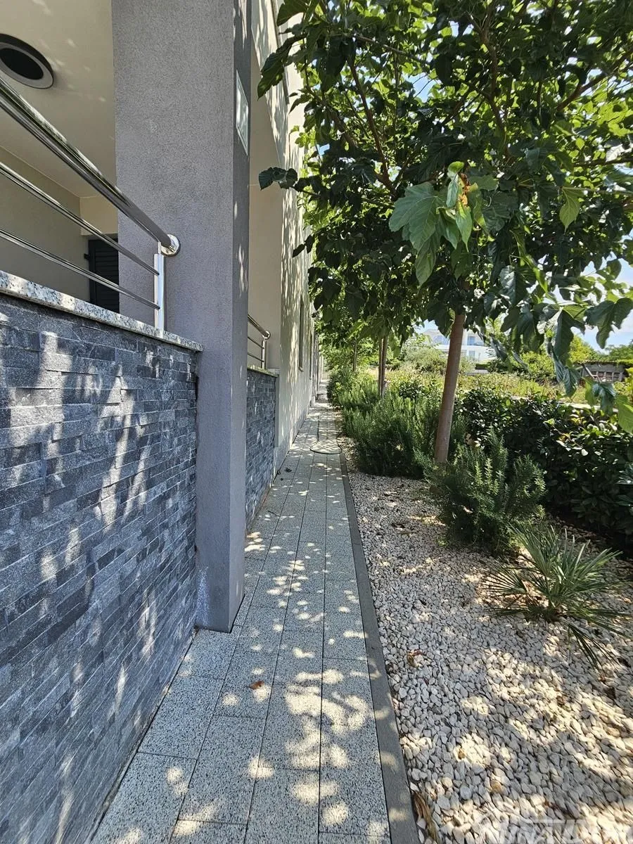 kožino penthouse privatan put do mora - slika 7