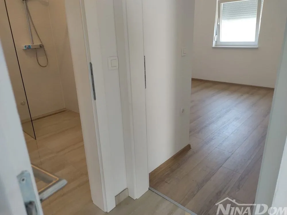 apartman na katu, centar otoka vira (voda i kanalizacija) - slika 7