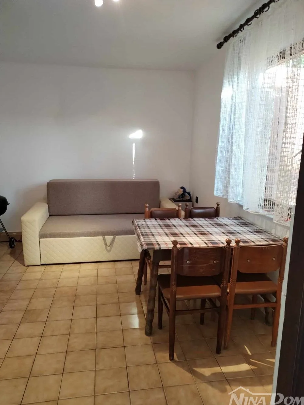 nekretnina s 4 apartmana - slika 6