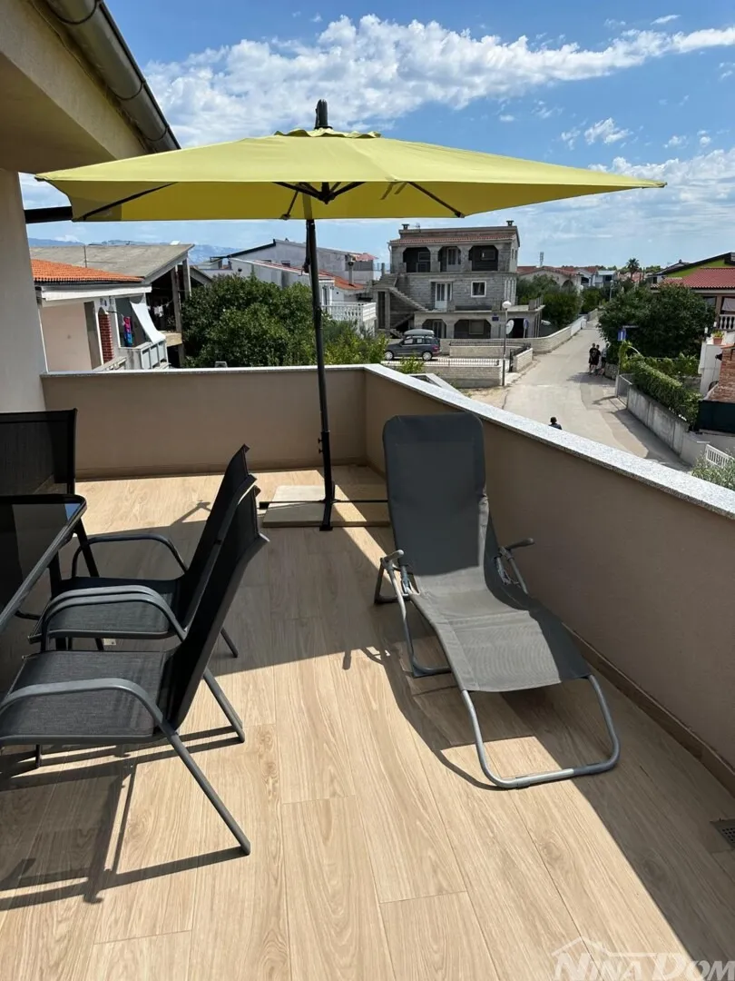 nekretnina s 5 stambenih jedinica 800 met do jadro plaže - slika 25