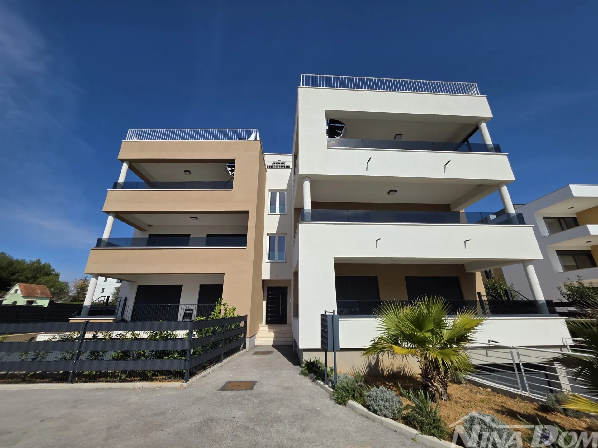 Apartman s pogledom na more – 50 m od plaže, Sukošan - Sukošan, Sukošan