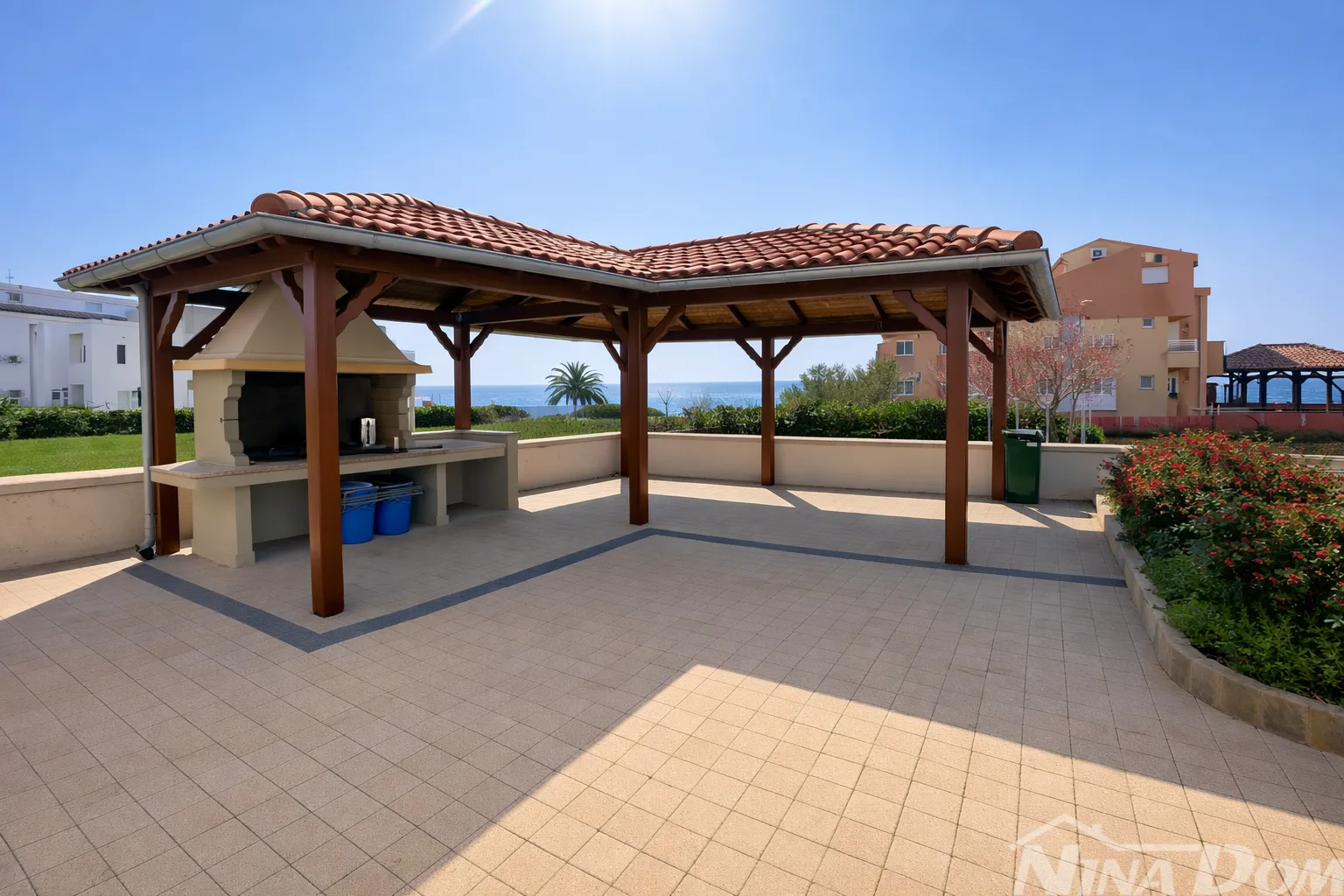 potencijalni mini hotel / apartmanska zgrada – sukošan 70 m od mora - slika 4