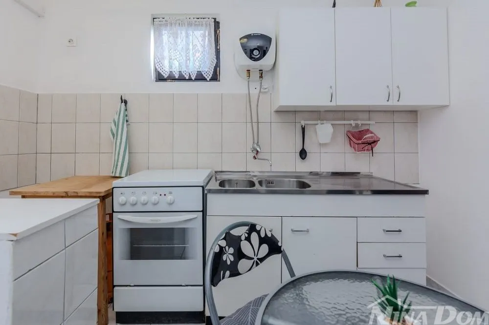 obiteljska nekretnina 450 metara do mora - slika 10