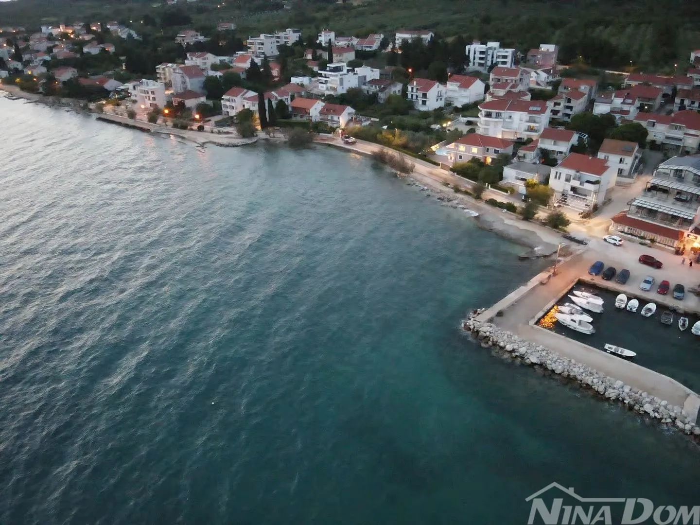 prvi red diklo villa - slika 2