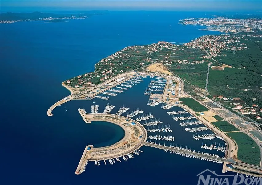Građevinsko zemljište Bibinje 50 m od mora - Bibinje, Bibinje