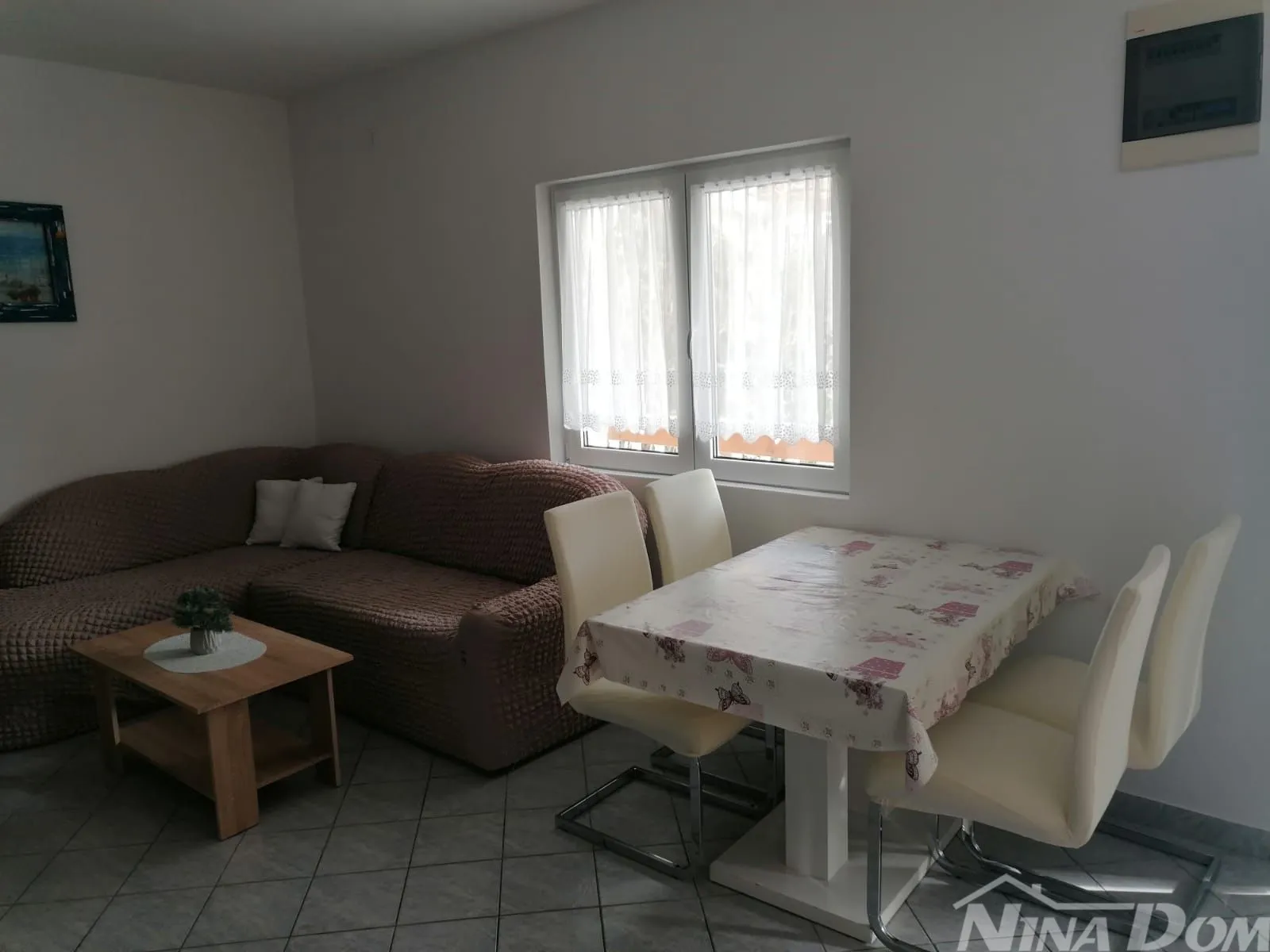 kuća s dva stana, južna strana otoka vira 120 met. do mora - slika 10