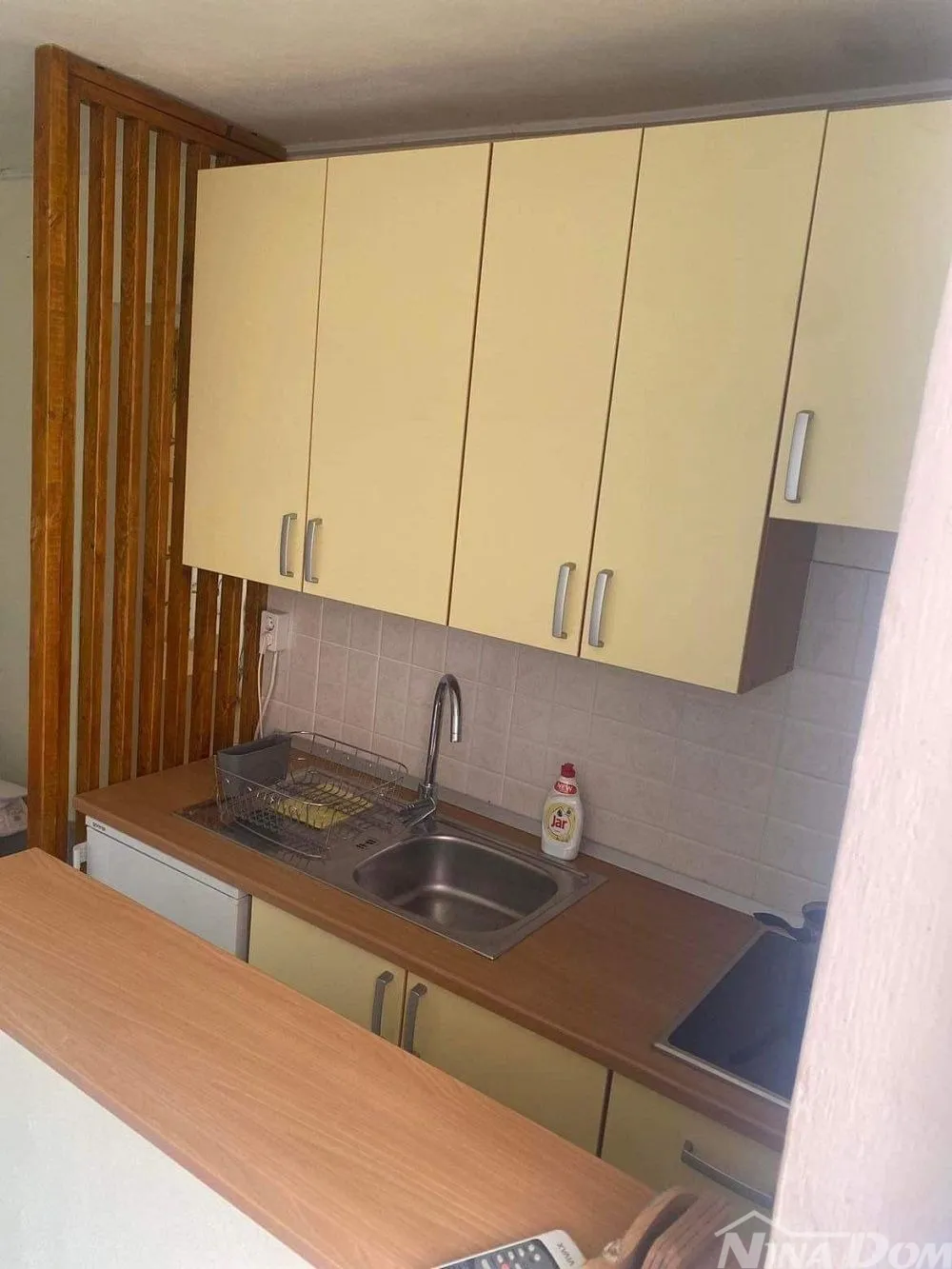 apartmanska kuća s 4 apartmana i građevinskom parcelom 60 met.do mora. - slika 10