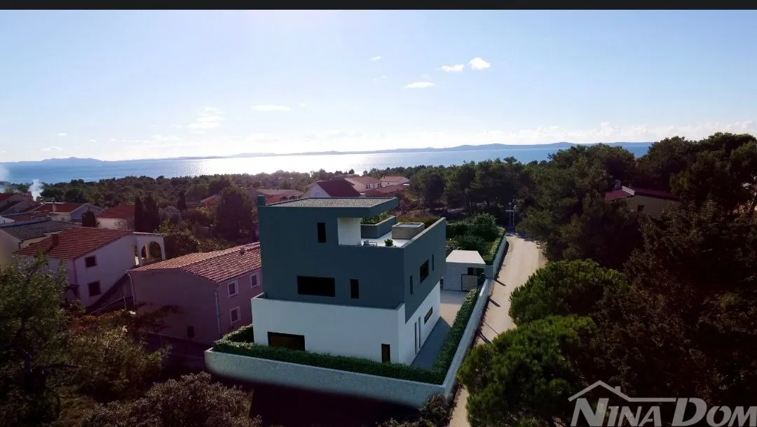 villa u izgradnji - slika 13