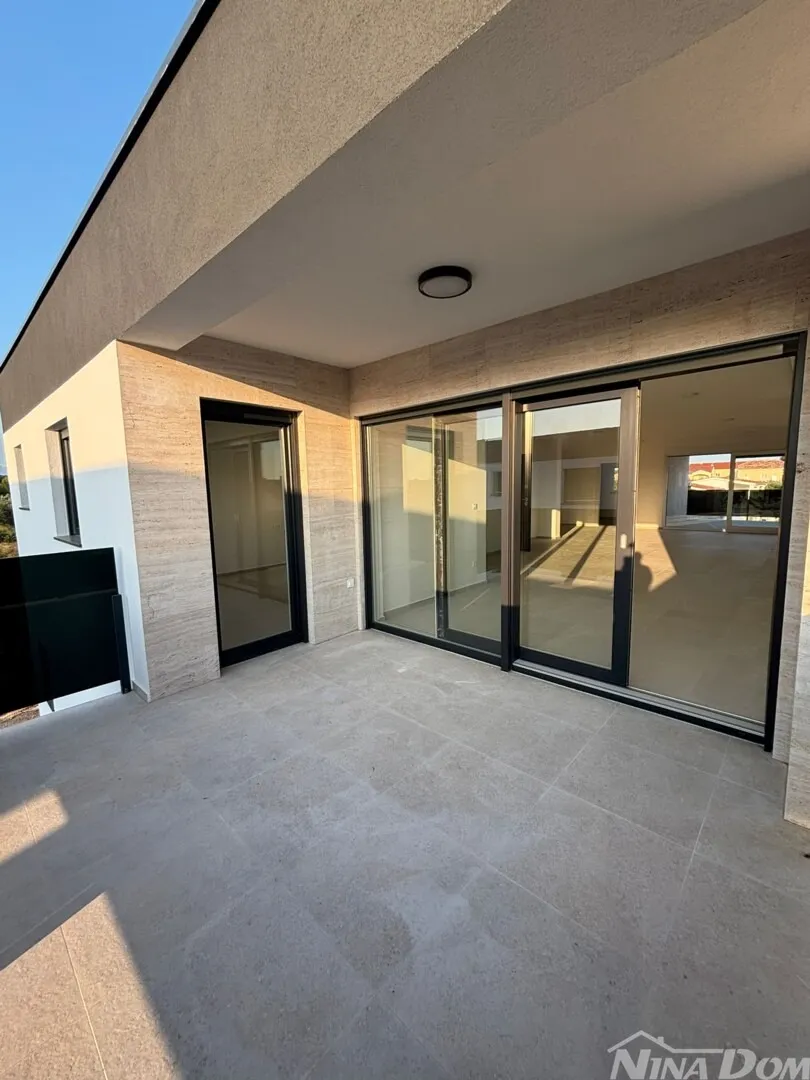 penthouse privlaka s predivnim pogledom na more - slika 11