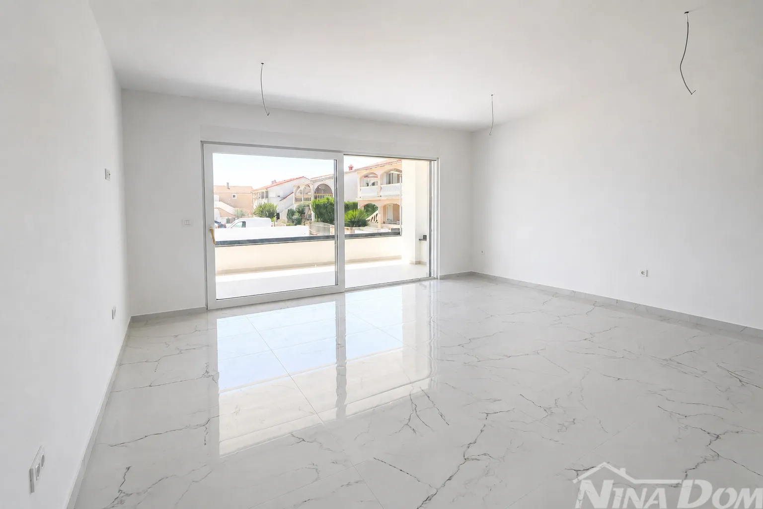 ( s1 ) luksuzan dvosoban apartman- vlastiti vrt- 2 parkirna mjesta - slika 10