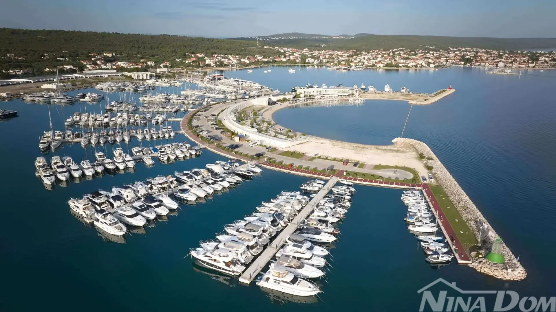 Sukošan – Građevinsko zemljište 2.600 m², 200 m od mora | Investicijska prilika - Sukošan, Sukošan