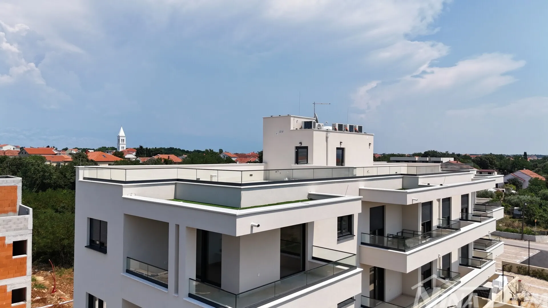 dalmacija- privlaka- penthouse 250 metara od mora - slika 20