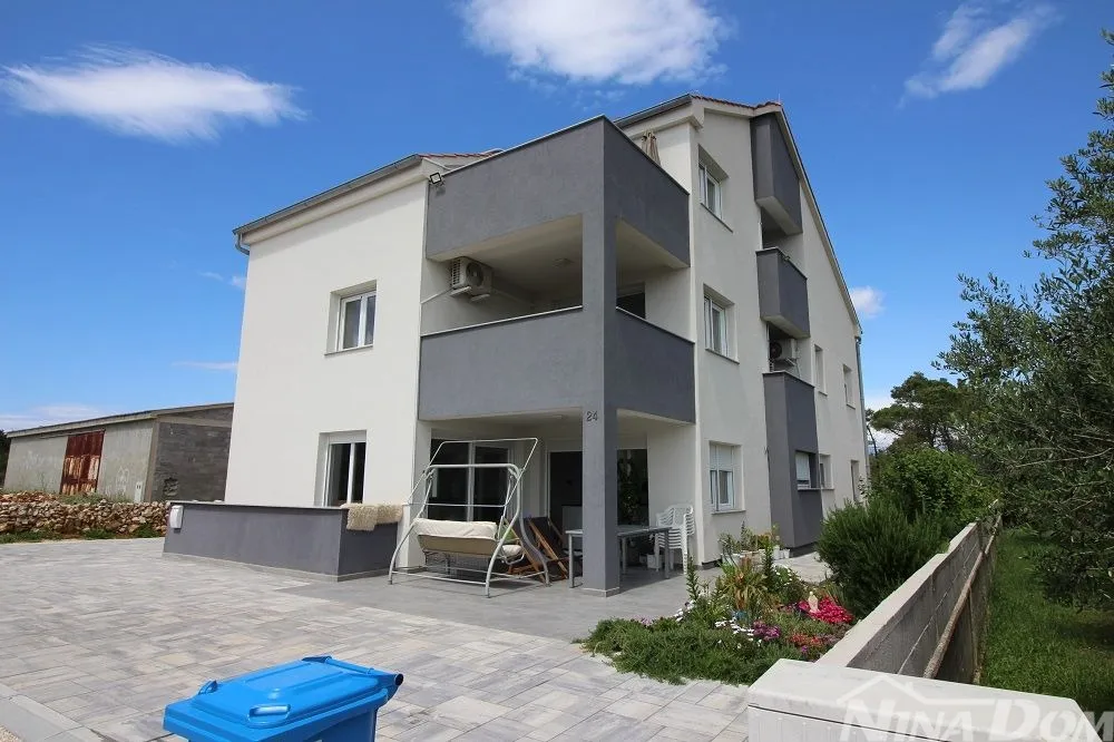 Apartmanska kuća novogradnja - Vir, Vir