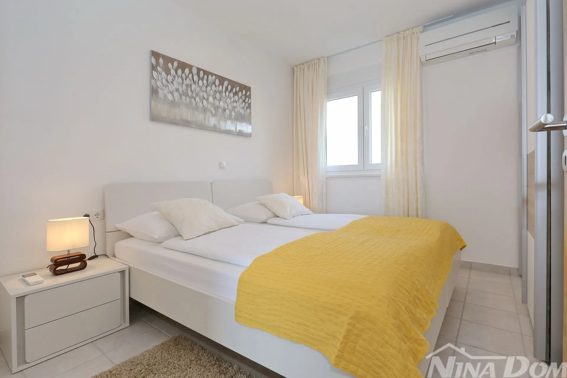 sukošan dvosoban komforan namješten apartman - slika 4
