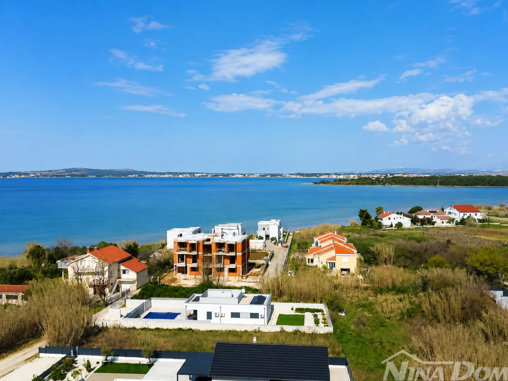 penthouse- privlaka dalmacija- 300 m od mora - slika 11