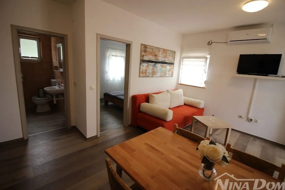 apartmanska kuća s 4 stambene jedinice, 140 met. do plaže prezida - slika 14