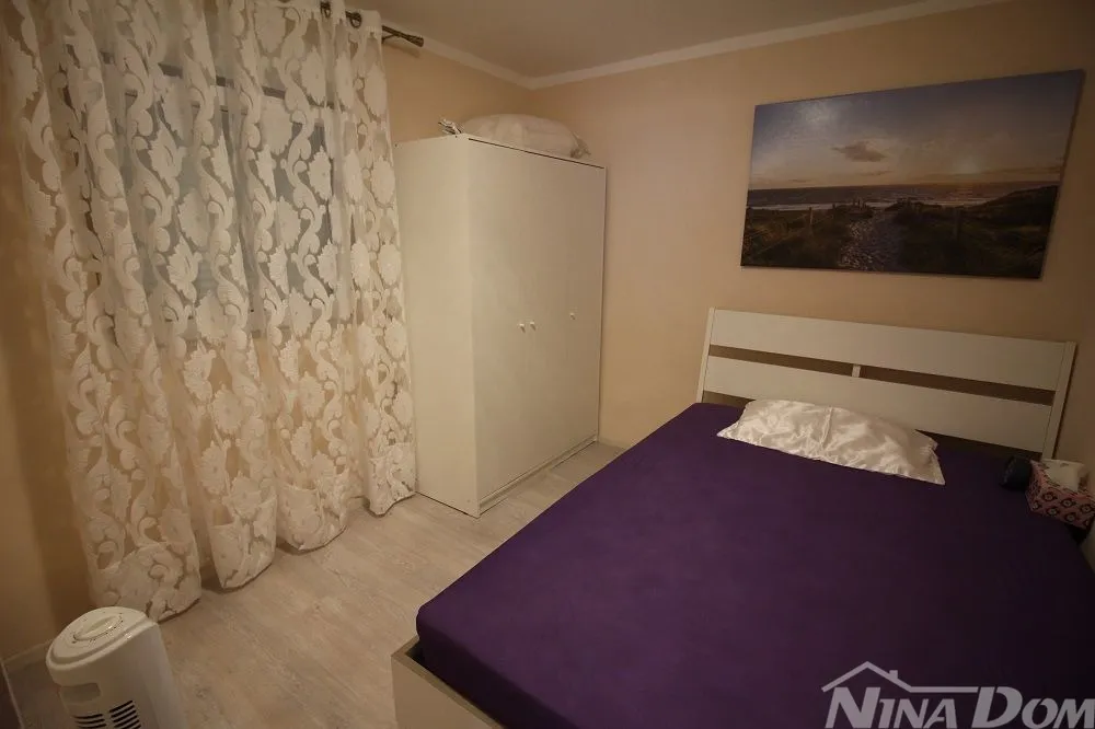 samostojeća kuća južna strana s dva apartmana - slika 31