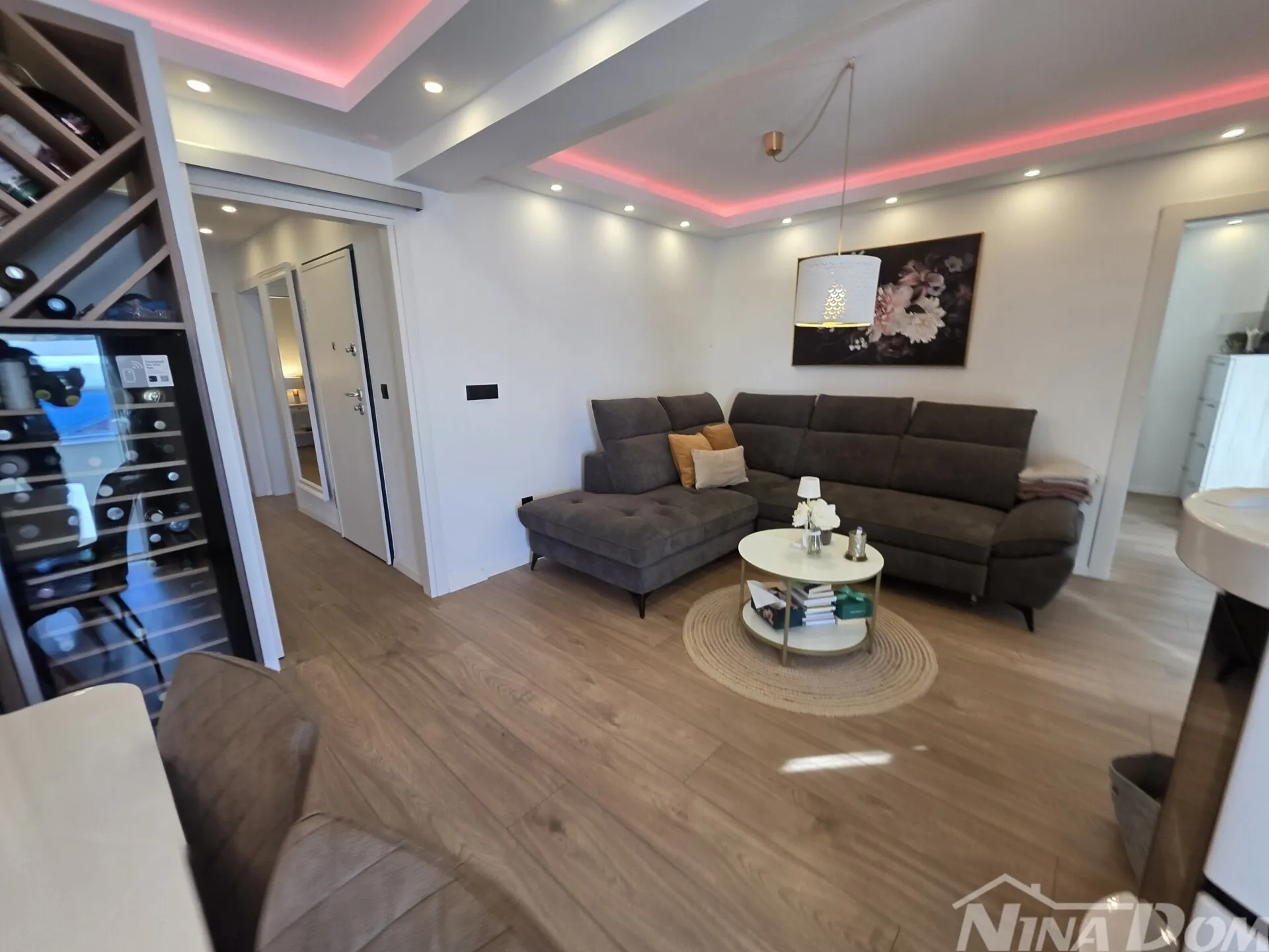 prodaje se apartman drugi red od mora sa garažom bibinje - slika 5