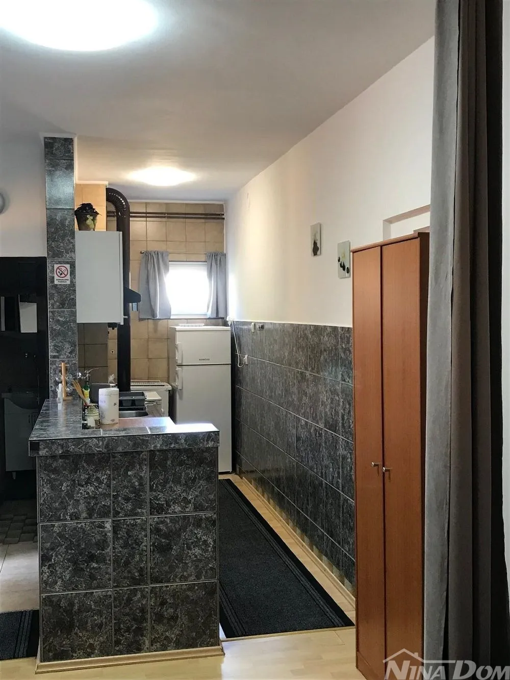južna strana otoka vira 200 metara do mora - slika 8