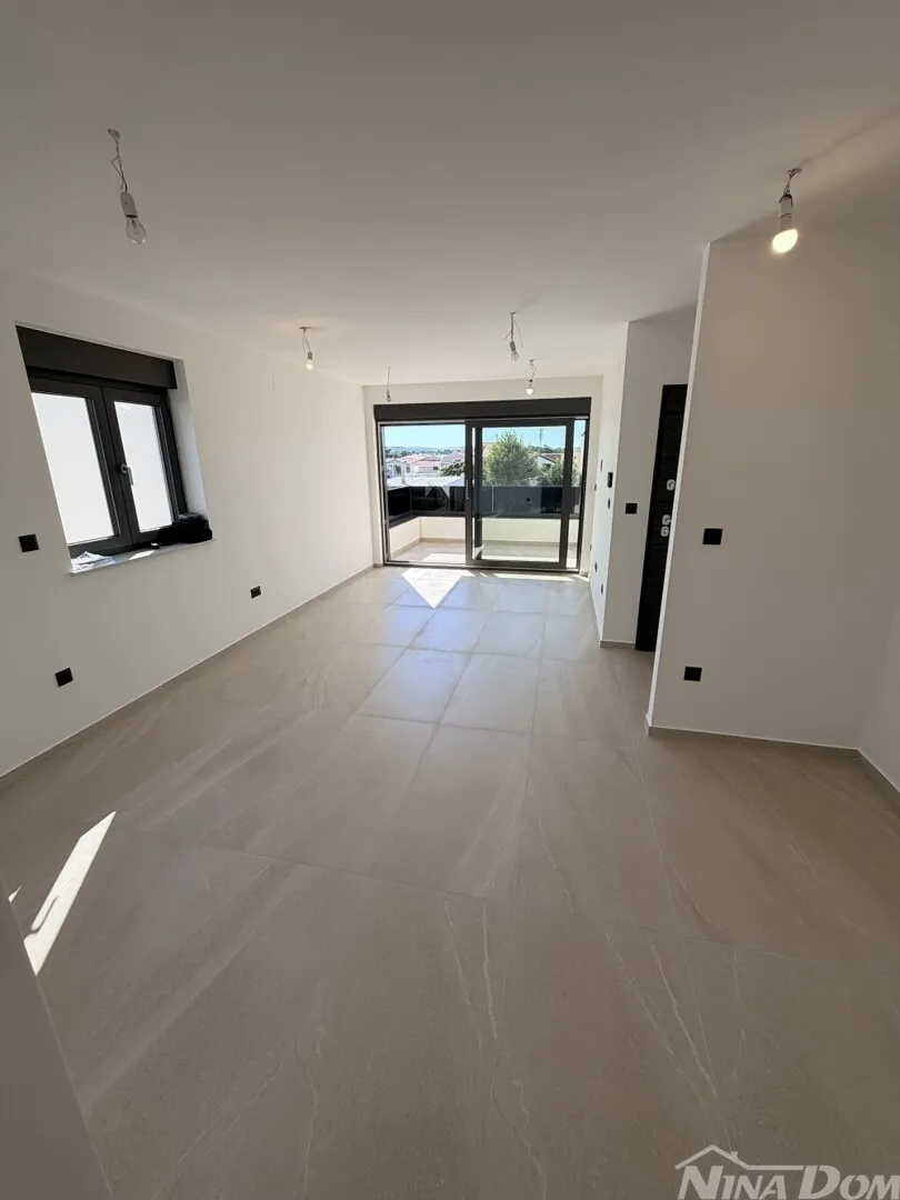 novogradnja apartmani, južna strana otoka vira. - slika 13