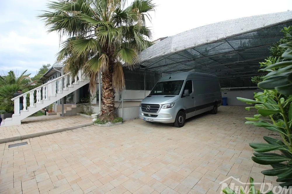 južna strana otoka vira 4 apartmana i pomoćni objekt, 260 do mora. - slika 4